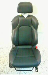 Hyundai-Tiburon-seat